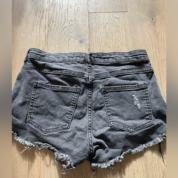 H&M Short Lot - Picture 9 of 9
